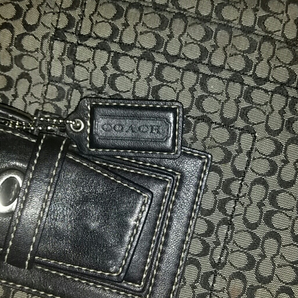 Coach Bag - Picture 2 of 2
